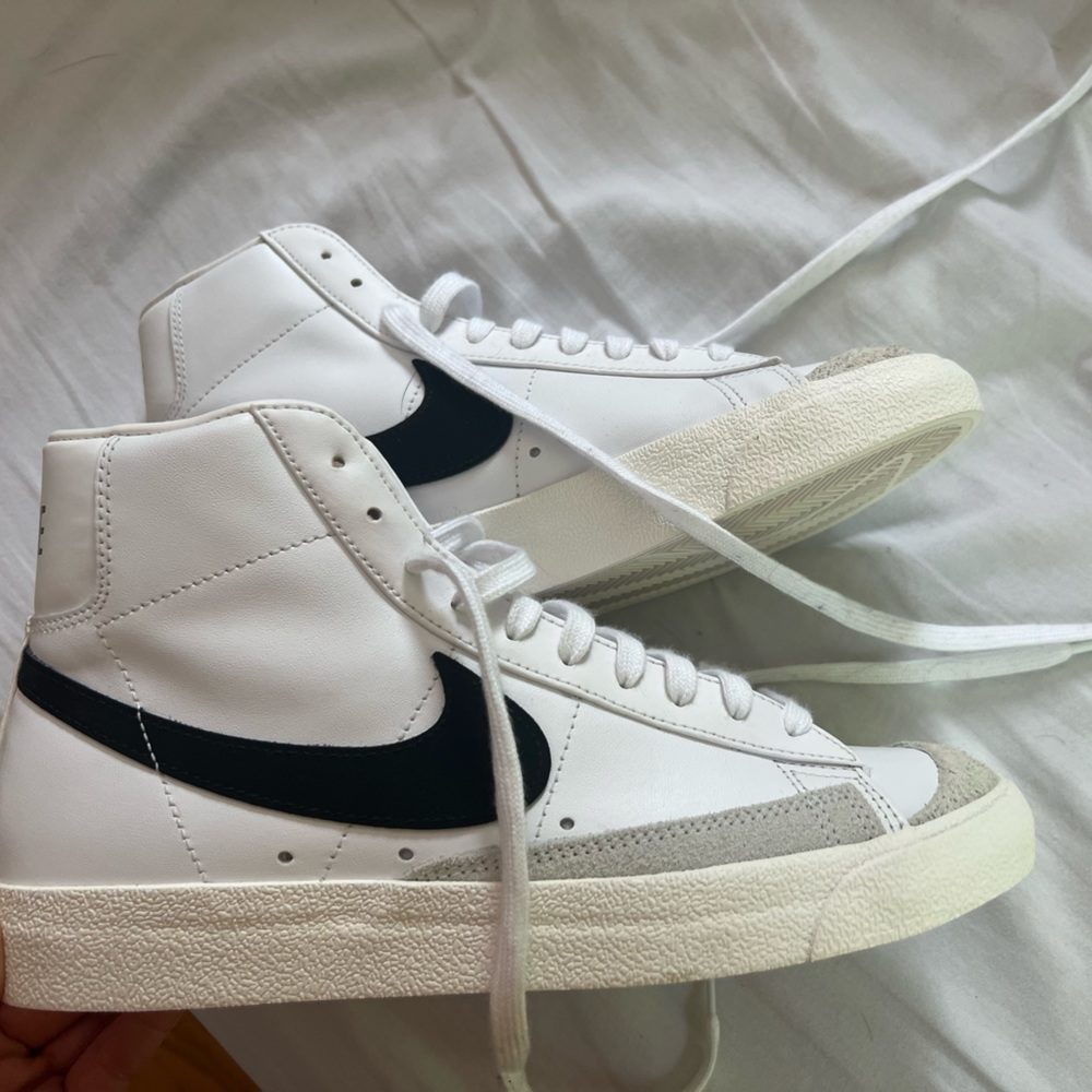 Nike Blazers women’s